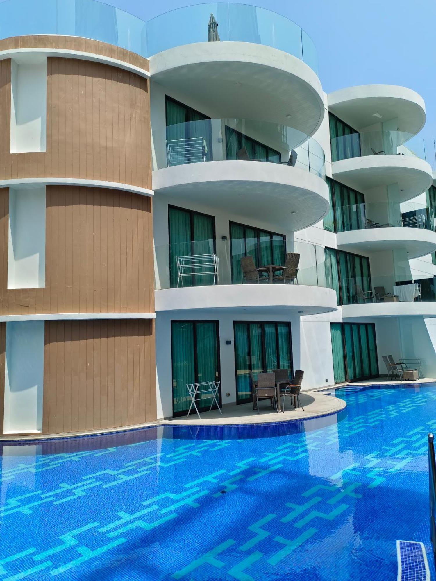 Lets Phuket Twin Sands Resort & Spa パトン エクステリア 写真