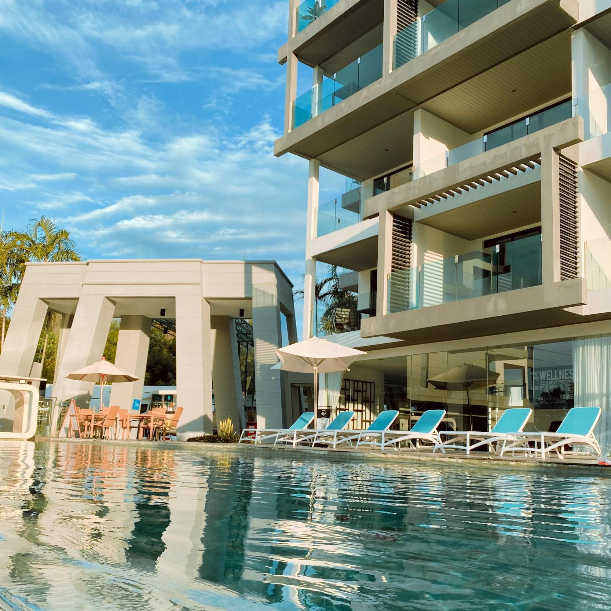 Lets Phuket Twin Sands Resort & Spa パトン エクステリア 写真